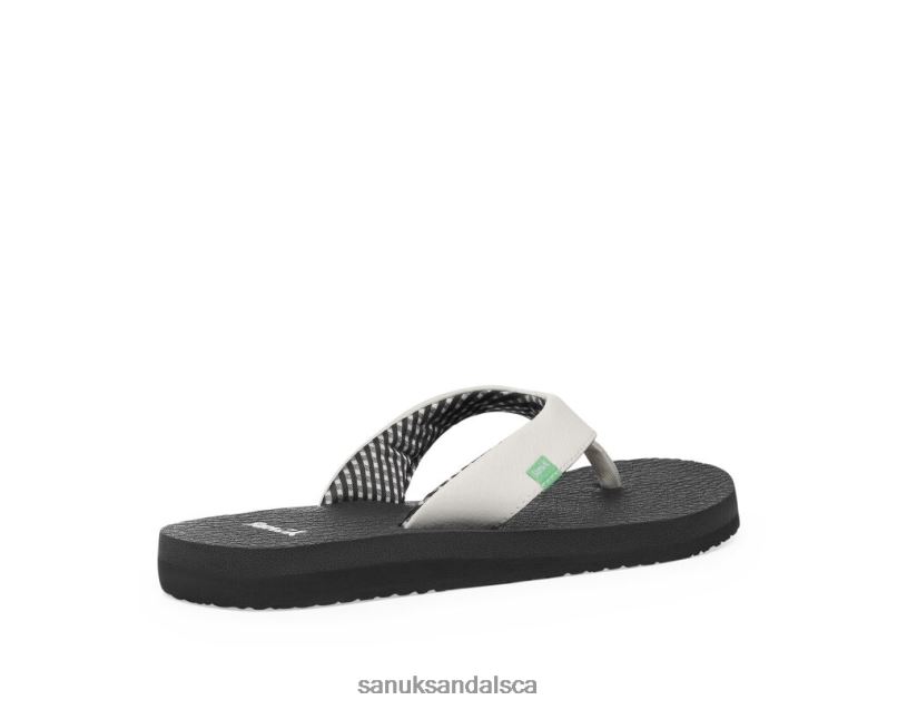 Sanuk V42F836 White Yoga Mat