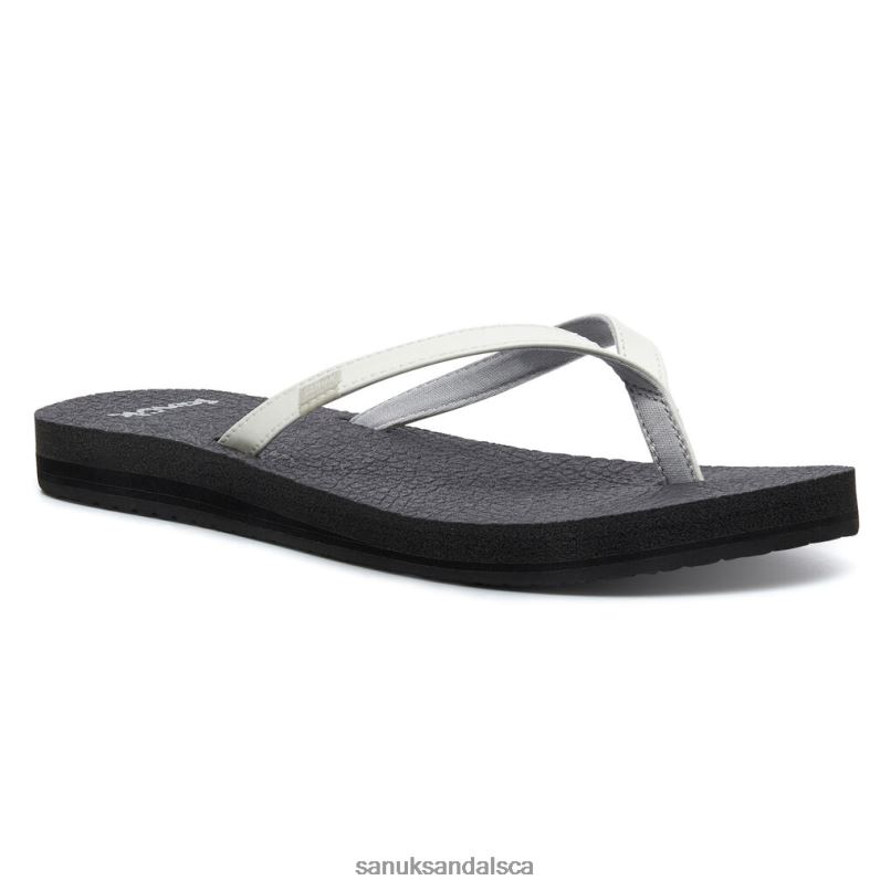 Sanuk V42F859 White/Black Yoga Spree 4 White-Black