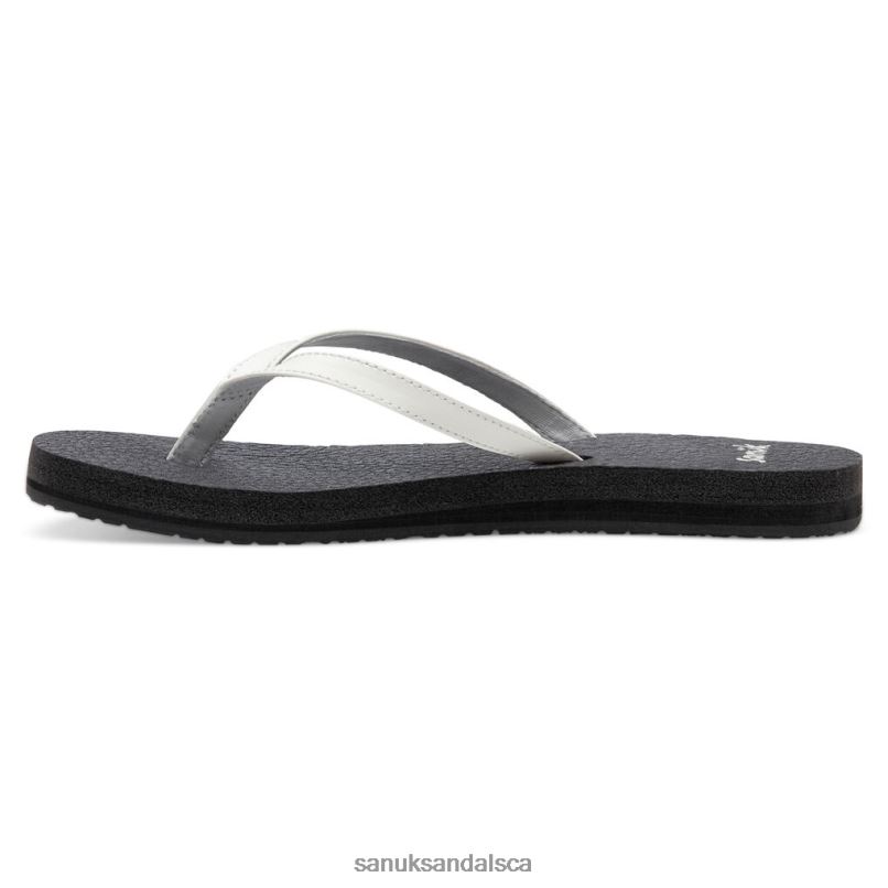 Sanuk V42F859 White/Black Yoga Spree 4 White-Black